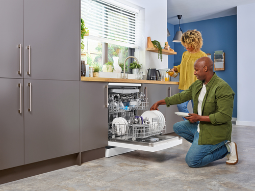Beko BDFN26520QW Freestanding Full Size Dishwasher with AquaIntense® – image 5