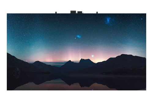 SAMSUNG Smart LED Signage IW008A-R Cabin