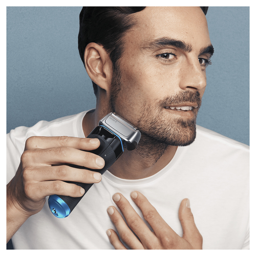 Braun Series 8 8345s Next Generation Electric Shaver, Charging Stand, Fabric Case, Noir – image 9