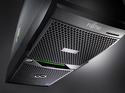 Fujitsu TX300 S8 – image 3