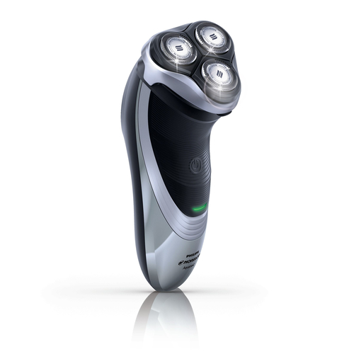 Philips Norelco PowerTouch wet and dry electric razor AT815/41 – image 2