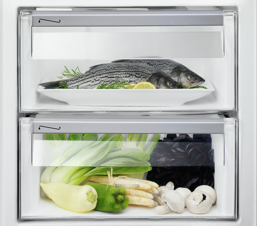 Electrolux ERC2195FOW combi-fridge Built-in – image 4