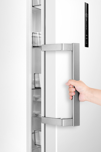 TCL FC400RWD0 fridge Freestanding – image 8