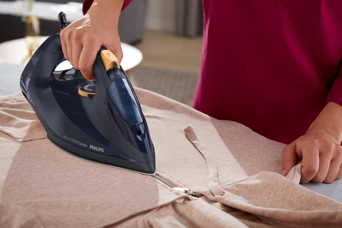 Philips 7000 series DST7060/20 HV Steam Iron Blue/Yellow – image 7