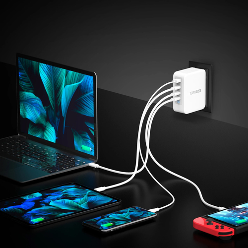 j5create JUP43130 130W GaN USB-C® 4-Port Charger – image 7