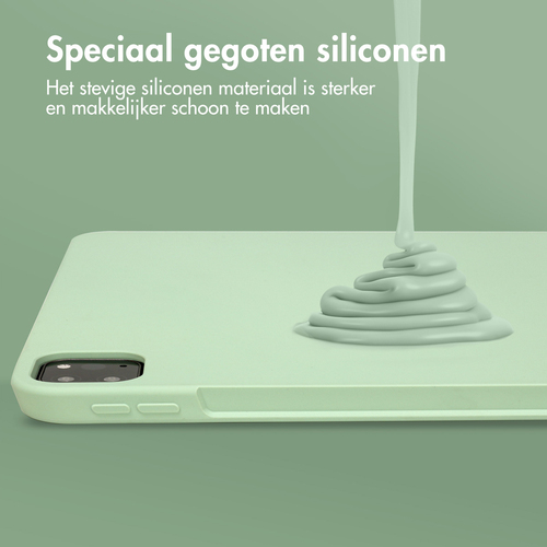 Accezz Liquid Silicone Backcover met penhouder iPad Pro 12.9 (2022) / Pro 12.9 (2021) / Pro 12.9 (2020) Tablethoesje Groen, afbeelding 3