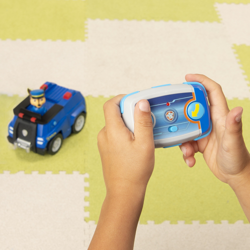Spin Master PAW Patrol , Chase Remote Control Police Cruiser with 2-Way Steering, for Kids Aged 3 and Up – image 3