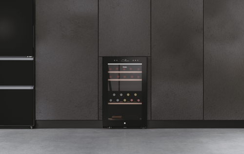 Haier Wine Bank 50 Series 7 HWS42GDAU1 Compressor wine cooler Freestanding Black 42 bottle(s) – image 9
