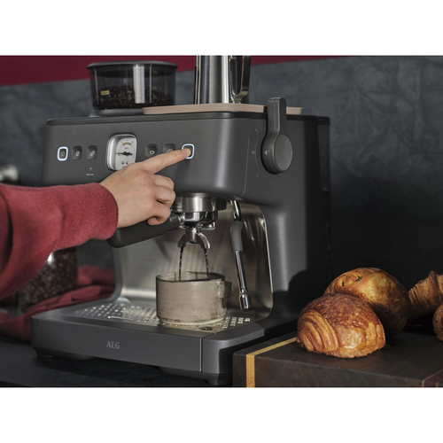 AEG EC8-1-8BP Máquina espresso 3 L