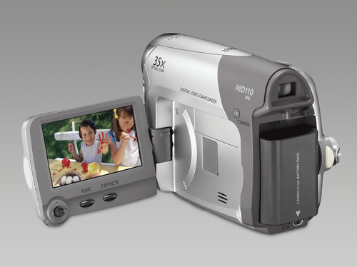 Canon MD110 Camcorder – image 2