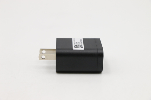 Lenovo 5A10W86236 power adapter/inverter Indoor – image 4