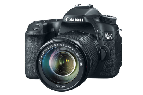 Canon 70D + EF-S 18-135mm