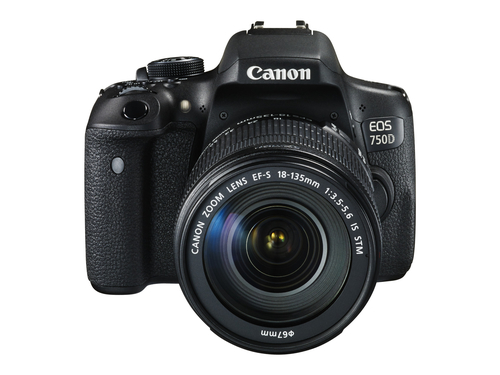 Canon 750D + EF-S 18-135 IS STM – image 1
