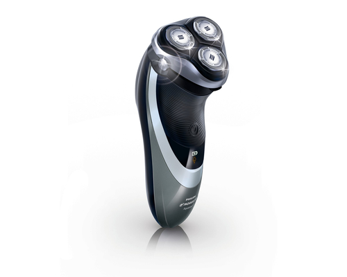 Philips Norelco PowerTouch wet and dry electric razor AT875/41 – image 3