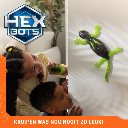 Spin Master HEX BOTS Wall Crawler Gecko, Rechargeable Remote Control Robot Kids Toys, Climbs up Walls for Prank Toys & Games, RC Robot Toys for Boys & Girls Ages 4 & Up – image 6