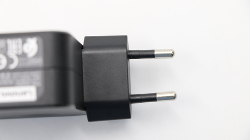 Lenovo 01FR133 power adapter/inverter Indoor – image 5