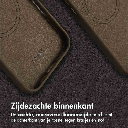 <p>Zowel jouw smartphone beschermen als hem een strakke look geven? De Accezz Vintage Leather Backcover met MagSafe is gemaakt van echt leder en geeft, afbeelding 5