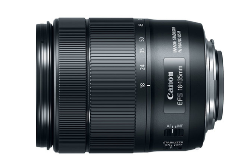 Canon EF-S 18-135mm f/3.5-5.6 IS USM