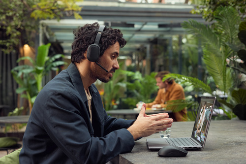 HP Poly Focus 620 Stereo Bluetooth Headset – image 5