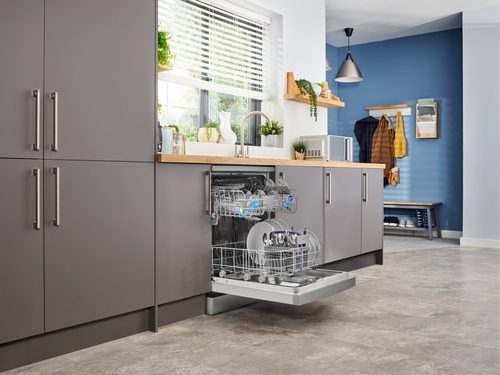 Beko BDFN15430X Freestanding Full Size Dishwasher with Quick Programmes – image 5