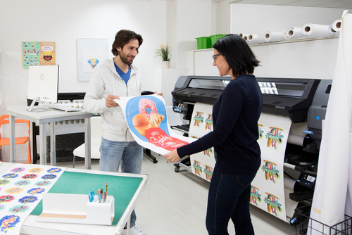 HP Latex 335 Print and Cut Solution – image 3