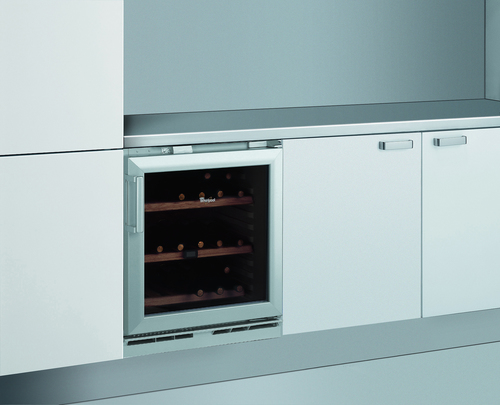 Whirlpool ARZ000W wine cooler Compressor wine cooler Built-in Silver 33 bottle(s)