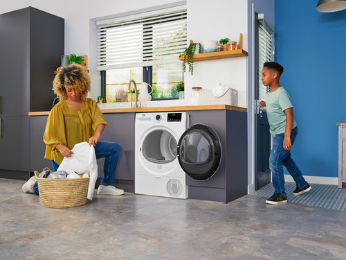Beko B3T4824DW tumble dryer Freestanding Front-load – image 8