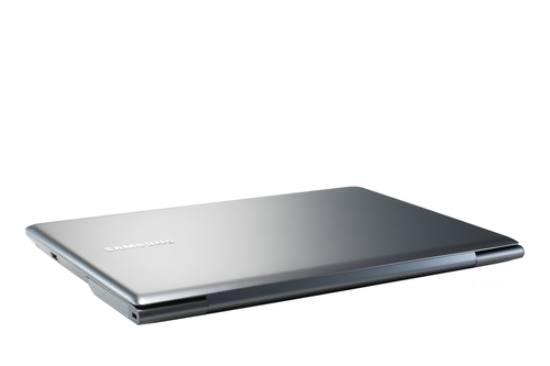 Samsung 5 NT535U4C AMD A4 A4-4355M Laptop – image 2