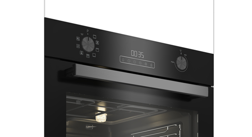 Blomberg ROEN8232BP Single Fan Oven – image 4