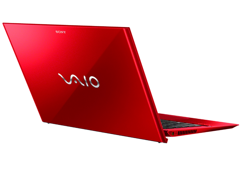 Sony pro 13. Sony VAIO Red. Красный ноутбук Sony 2010. Sony красный ноутбук. Sony VAIO самый новый красный.