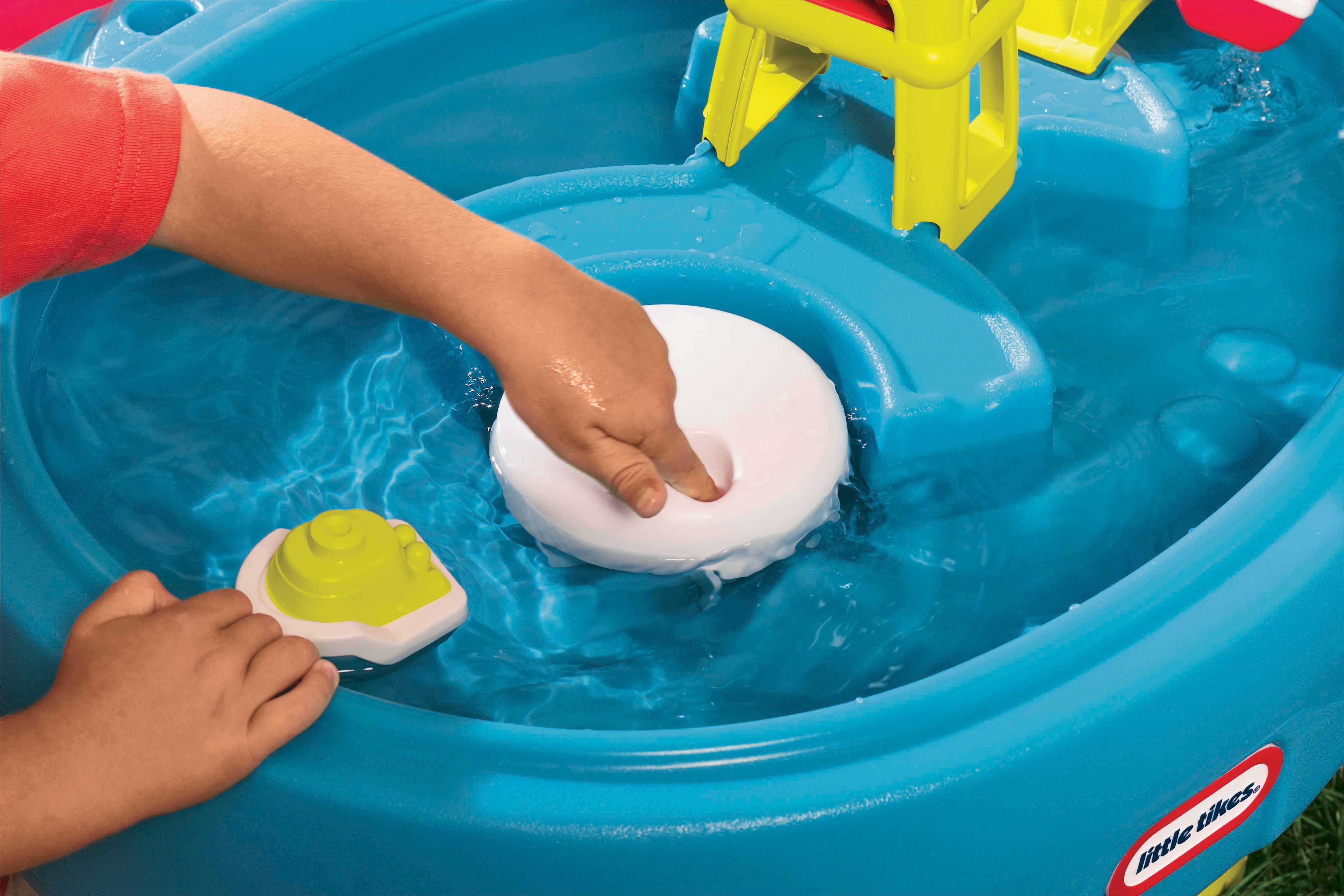 little tikes water and sand table