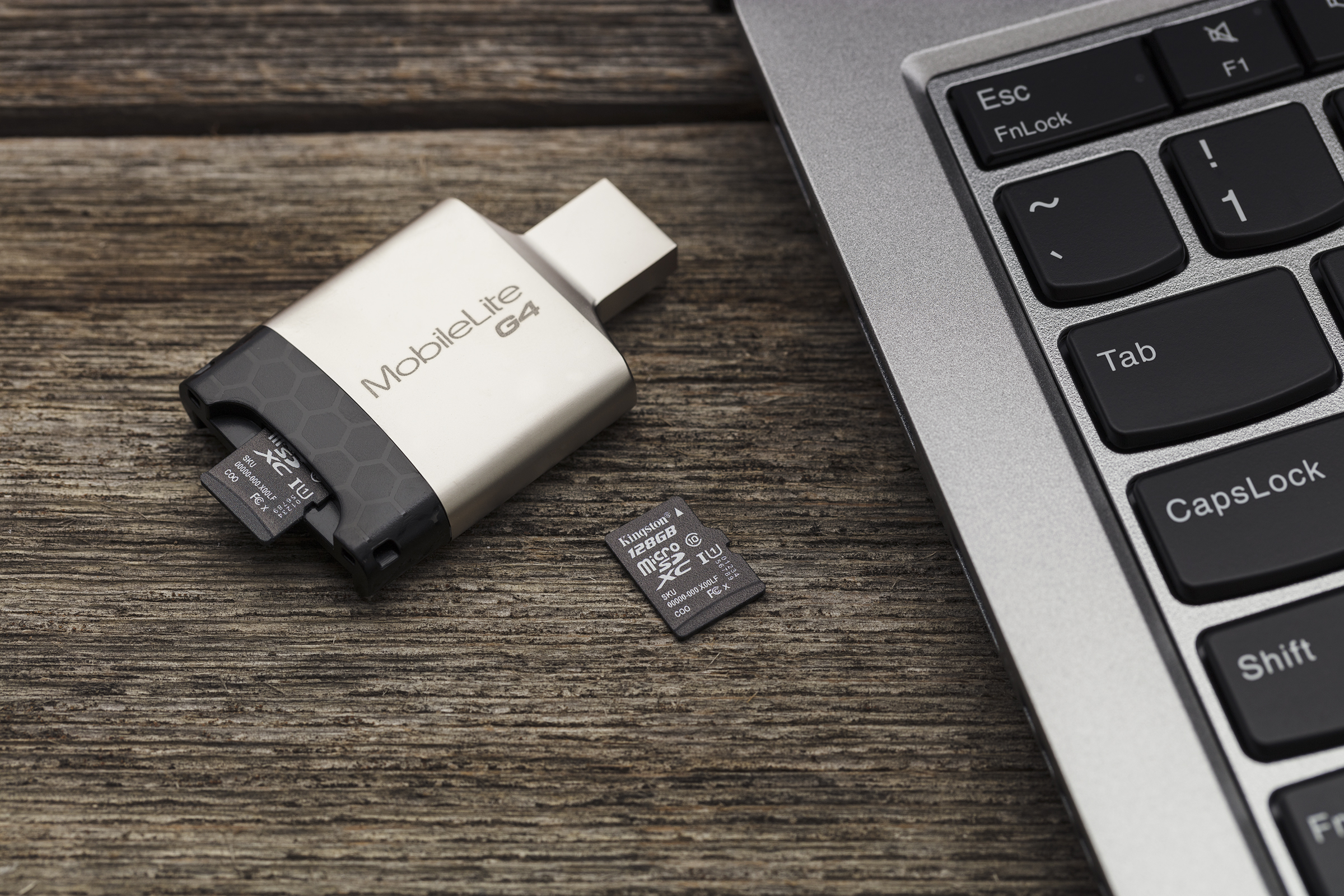 Sd micro 128gb cl10 uhs-i con adatt 80mb/s Sd micro 128gb cl10 uhs-i con adatt 80mb/s