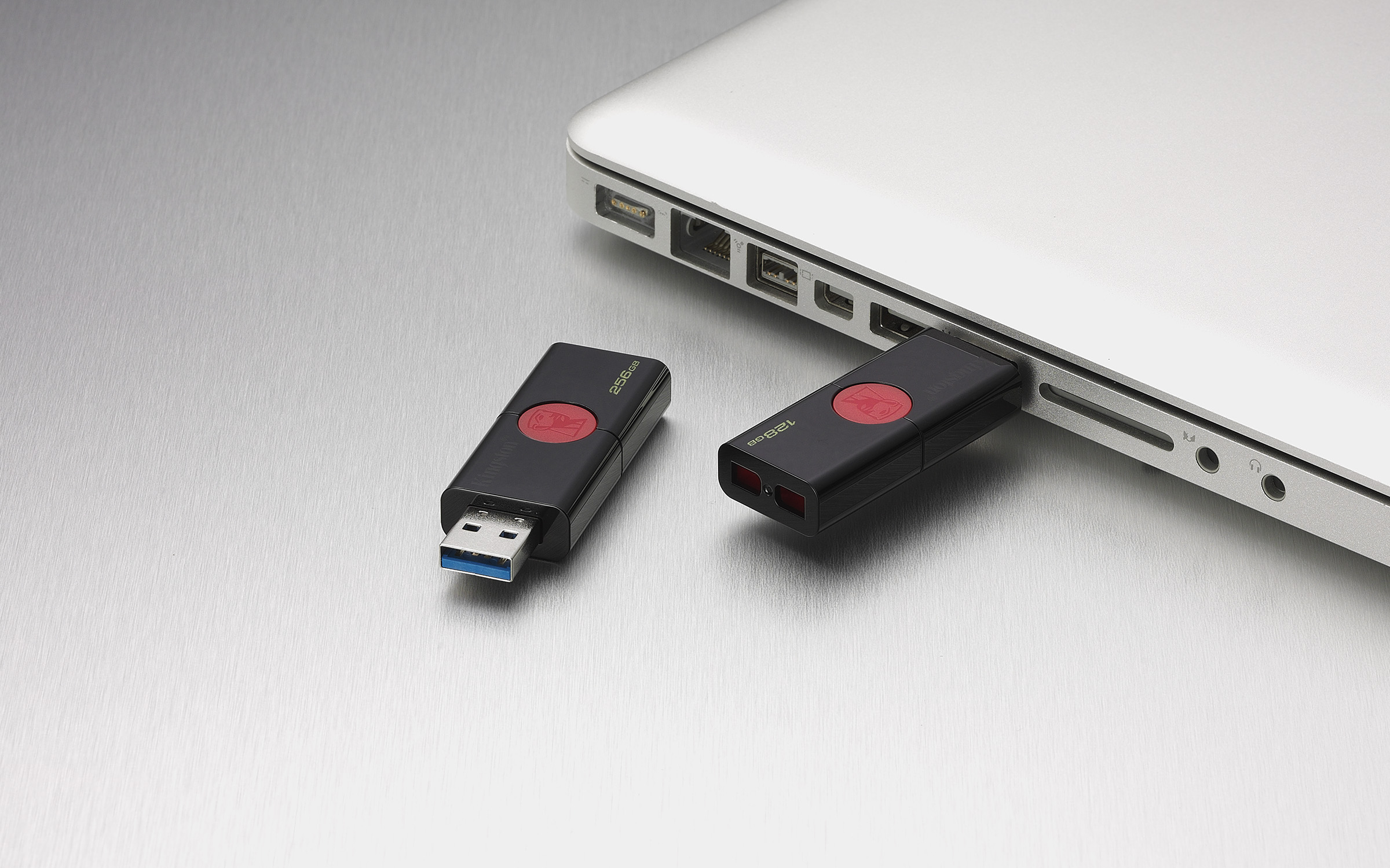 Pen drive 3.1 64gb dt106 kingston Pen drive 3.1 64gb dt106 kingston