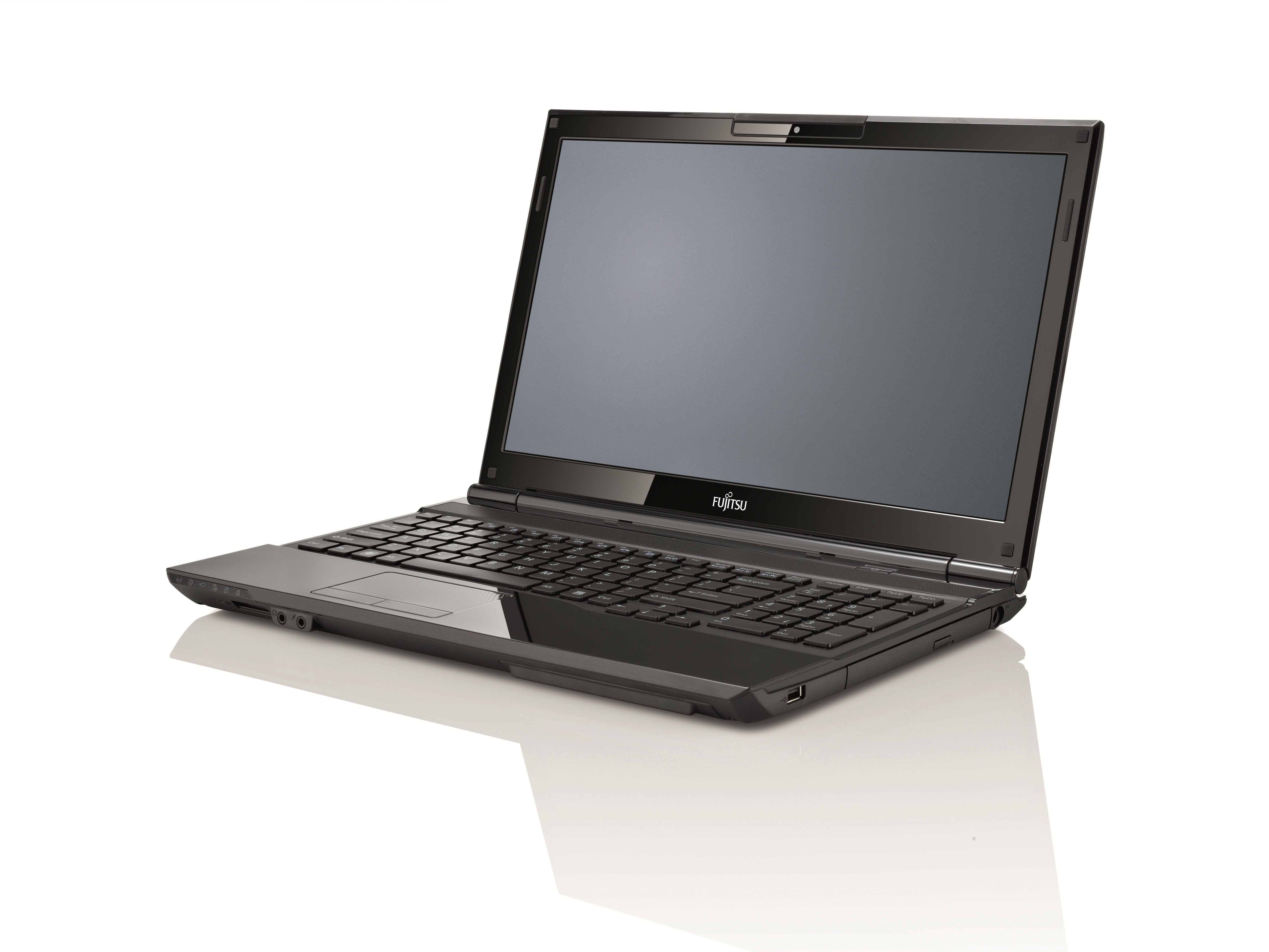 Specs Fujitsu LIFEBOOK AH532 Intel® Core™ i7 i7-3632QM Laptop 39.6 cm  (15.6