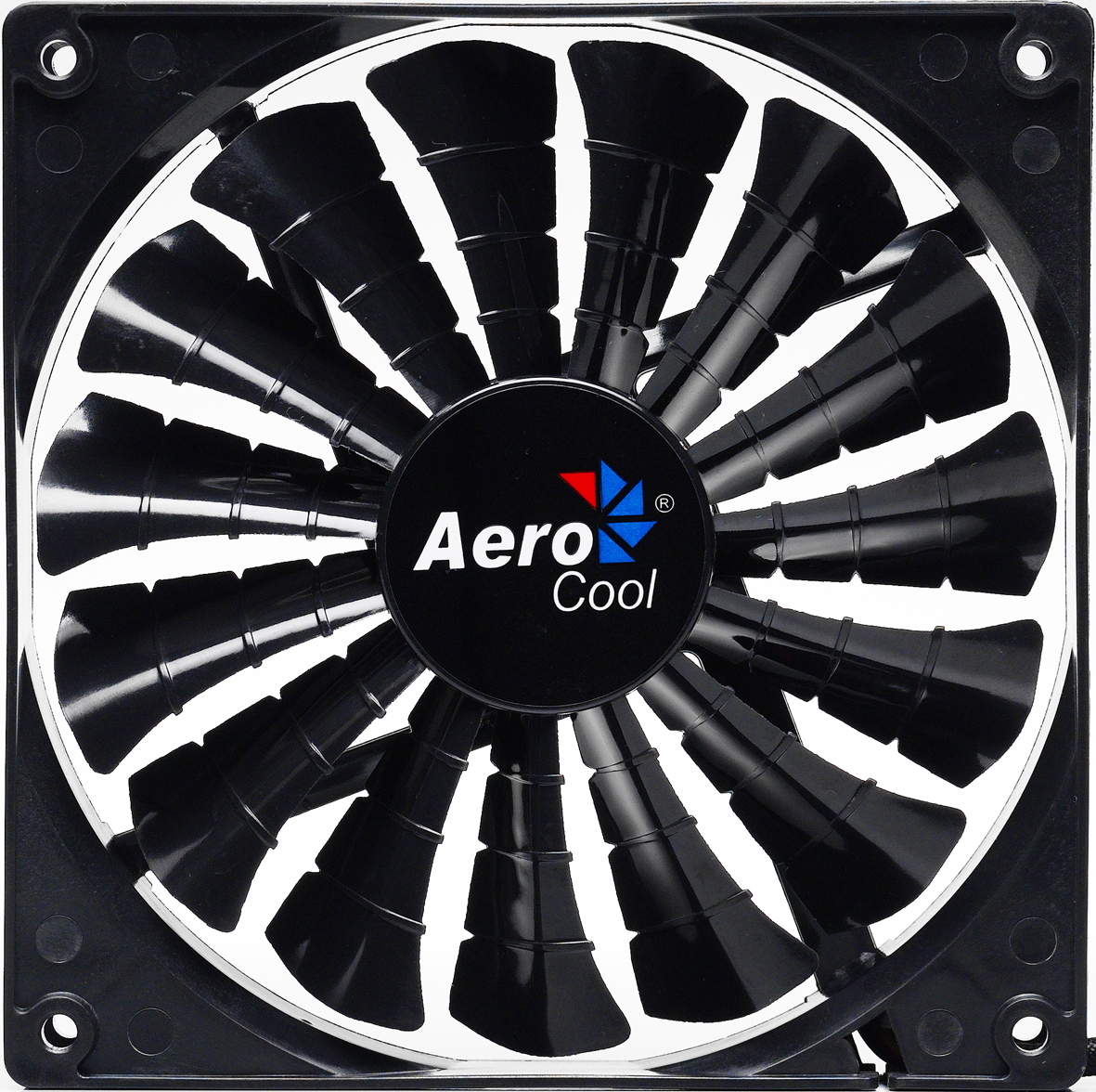 Aerocool Shark 14cm Computer case Fan Black image 1
