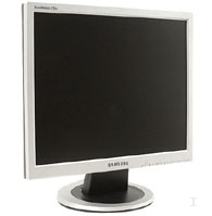 Samsung Samsung SyncMaster 713N 17" TFT 43,2 cm (17 Zoll) 1280 x 1024 Pixel Silber https://images.icecat.biz/img/norm/low/273559-4808.jpg