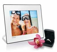 Philips Philips SPF4208 digital photo frame White 20.3 cm (8") https://images.icecat.biz/img/norm/low/3625829-8967.jpg