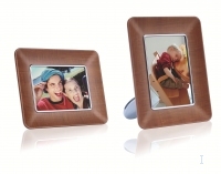 Philips Philips 7" Photo Frame 7FF1WD/00 digital photo frame Grey 17.8 cm (7") https://images.icecat.biz/img/norm/low/453141-3958.jpg