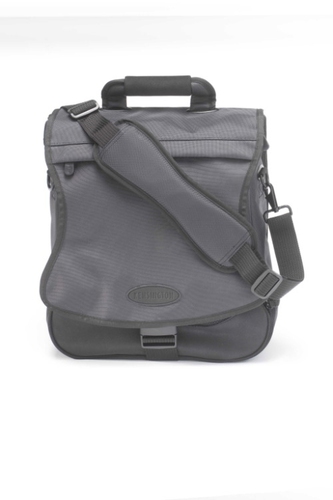 Kensington Saddlebag Plus 38,1 cm (15) Kullerikoti ümbris Must